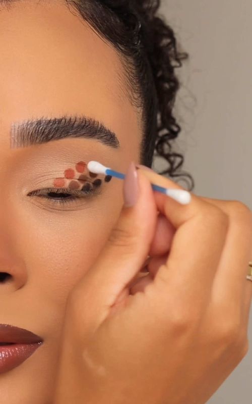 Soft glam ✨😮‍💨 #makeuptutorial #makeupideas #beauty #makeuptutorial #eyemakeuptutorial #fyp #foryou #make #makeup 