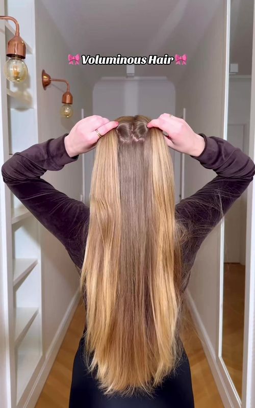 Extra Volume Hair 💕🫶🏻 #hairstyle #hairtok #haircare #hack #tutorial 
