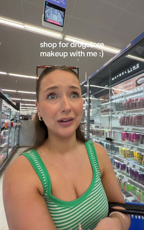 there’s so much new makeup at Walmart bestie what have you tried??? #walmarthaul #shoppingvlog #makeuphaul #drugstoremakeup 