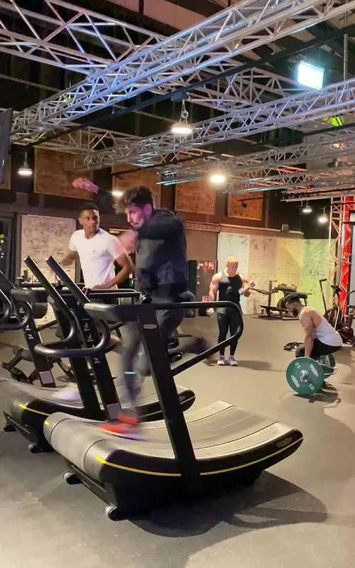 Fastest guy on planet = Mr Sus 😅 tag someone who need to race Mr Sus 💪  #comedy #funny #fail #mrsus #patrox #workout #gym #fitness #running