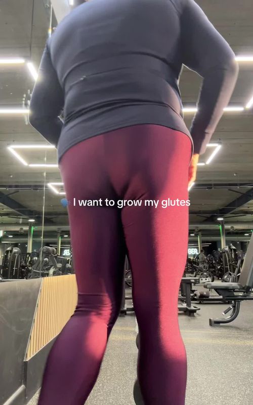 Glutes transformation 10 months of consistency. Glutes don’t grow overnight… but they DO grow if you keep showing up 💪 
