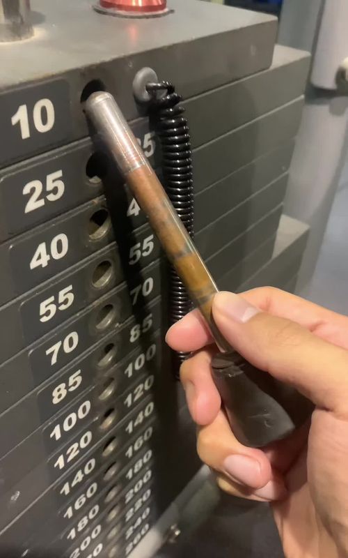 Out here full stacking the lat pulldowns like a boss 😅 #gymtok #gymhumor #fullstack #gymfail #funny 