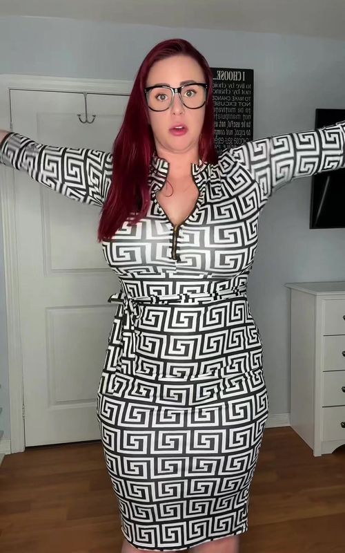 EVERYTHING IS OKAY. Gonna start showing lots of OKAY things because it’s getting weird out here again as far as people obsessively commenting on my weight gain looooool. Yes, I packed on like 50lbs. No, I am not worried about it & nobody else should be either. Like half of that is gone already and more importantly, being thick is delightful ❤️