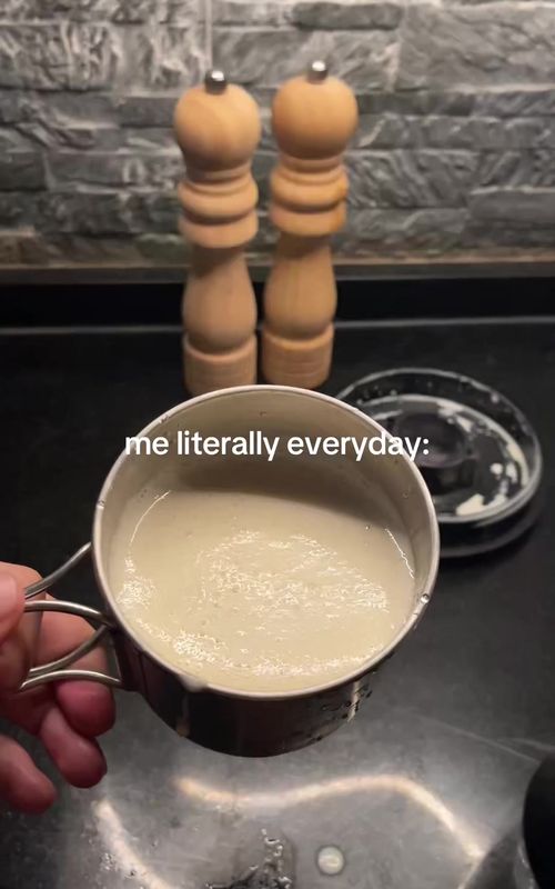 I have been drinking this protein shake with over 100g of protein almost everyday for the past 3 months ATLEAST Its an easy way for me to consume eggs without getting bored of them I have already made a video about it, and yall seemed to love it and for good reason tbh. #FoodTok #proteinshake #highproteinmeals #highprotein  #eggs 