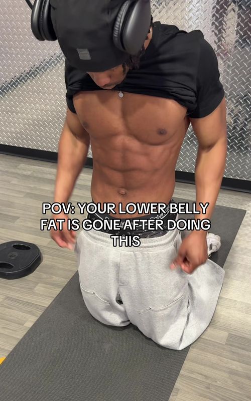 🔥 10 MIN AB WORKOUT TO BUILD A SIX PACK 🔥 This is what I use to tighten up my core + lean out real talk: fat loss comes from a calorie deficit this just helps you stay in it consistently Save this & run it ⬇️ 📌 4 Exercises 📌 3 Sets each 📌 12 reps per movement – In & Outs – Seated Leg Raises – Cocoon Passes – Russian Twists abs come from consistent training but you still need a slight calorie deficit to get visible abs. Focus: slow reps, control, don’t just rush through it actually feel your abs working every rep  If you want everything structured for you (workouts, diet, fat loss plan) so you actually get lean faster… I got you 1:1 coaching in bio 🔗👈 #gymbro #abroutine  #athomeworkouts #liftingmotivation #bodybuilding 