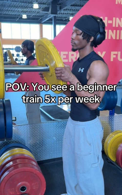 Beginners training 5x a week: this is the split you should actually be doing  if you’re tired of guessing and want a real plan that actually works, apply for 1:1 coaching LINK IN BIO🔗👈 #workoutroutine #gymroutine #workout #GymTok #fypage