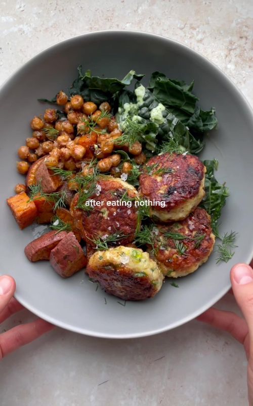 posted this while eating a cookie hehe #healthybowl #healthyrecipes #mealprep #mealprepideas 