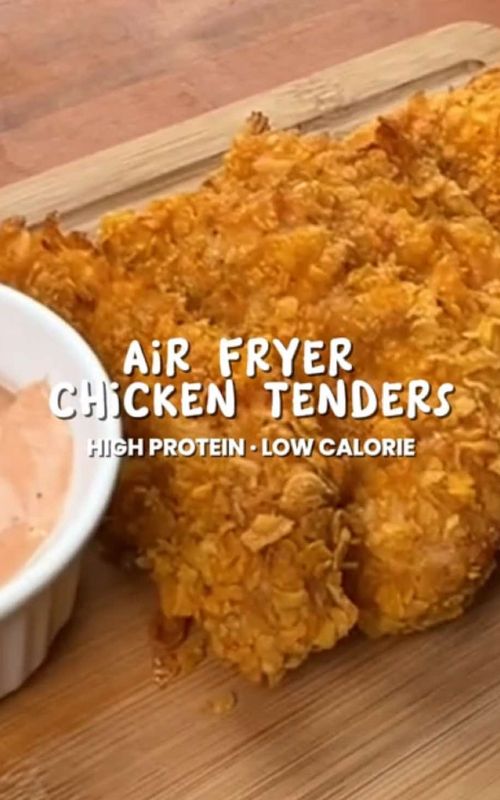 Air Fryer Chicken Tenders 🍗 Ingredients: - 1.5 lb chicken tenderloins - 40g all-purpose flour - 10g corn starch - 2 eggs, beaten - 60g crushed cornflakes - Cooking spray Seasonings for Chicken: - 1 tsp salt - 1 tsp garlic powder - 1 tsp onion powder - 1 tsp paprika - ½ tsp black pepper - ½ tsp chicken bouillon Instructions: 1. Season the chicken with the spice blend and let them marinate. 2. Prepare three separate bowls:     - Plate 1: Mix flour and corn starch (add seasoned salt)     - Plate 2: Beaten eggs     - Plate 3: Crushed cornflakes (add seasoned salt) 3. Coat each tender by dredging in the flour mix → dipping in egg → pressing into cornflakes. 4. Place on an air fryer tray or basket. Spray lightly with cooking oil. 5. Air fry at 400°F for 12–15 minutes, flipping halfway through until golden and crispy. 6. Serve hot with my Healthier Cane’s Sauce! Macros per Tender: 120 calories | 18g protein | 9g carbs | 1g fat Full recipe breakdown on hufitlife.com or link in the bio! #simplerecipe #EasyRecipe #highprotein #highproteinrecipes #chickentenders #lowcalorie 