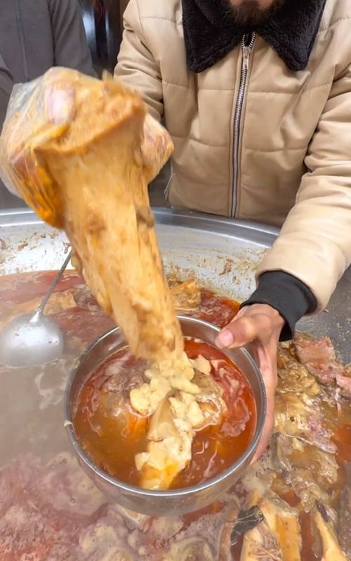 Beef Leg Bong Paye in Street Food  #ukfood #foodtok #breakfast #meat #streetfood 
