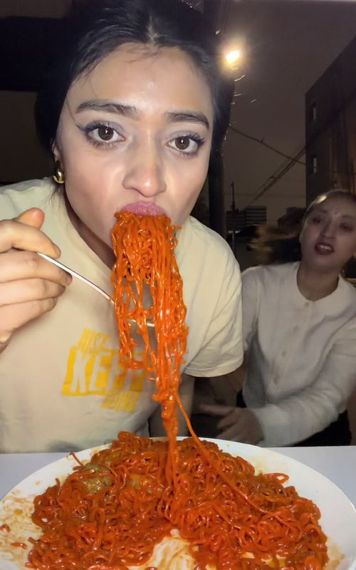 They’re @Kusumbudhathoki🧿 @Puja🎀 just obsessed with this combooo(spicy ramen & momo)#rockpaperfoodchallenge #foodreview #realreactions #Pujakusum #the_foodiesisterz🎀 