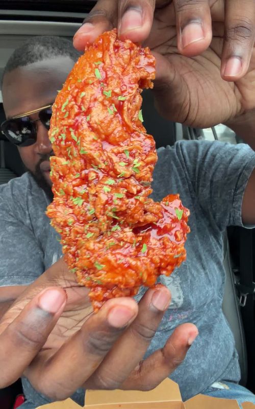 Reviewing One of The Highest Rated Restaurants In New Jersey, WOOSMASH a Korean Restaurant In Verona NJ Order: Sweet & Spicy Chicken Tenders  Honey Lemon Pepper Chicken Wings Korean Fried Corn Ribs Salted Caramel Milkshake  Triple Smash Burger #nj #koreanfood #foodreview #njeats #njfoodie 