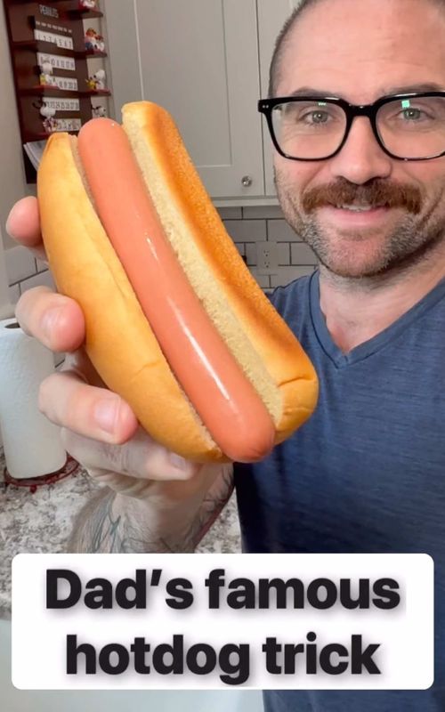 Dad’s famous hotdog trick #foodhack #hotdog #hack