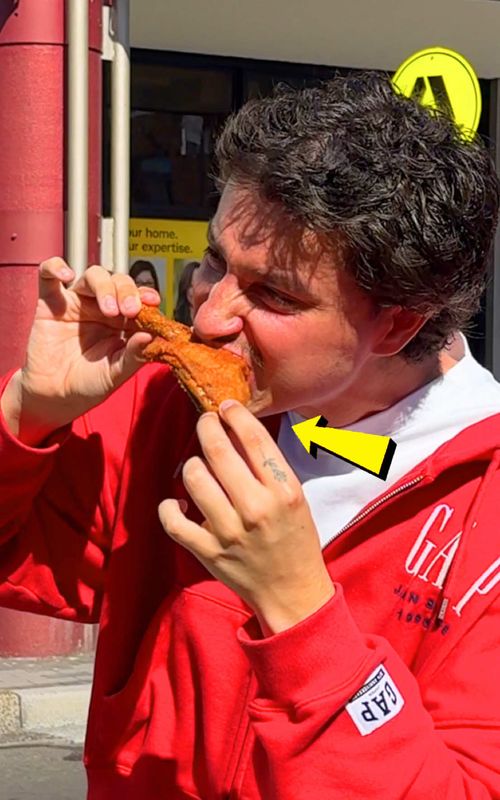 Trying West Sydney’s Most Famous Chicken! 😨 📍Red Lea in Cabramatta #chicken #sydney #foodreview #sydneyfood 