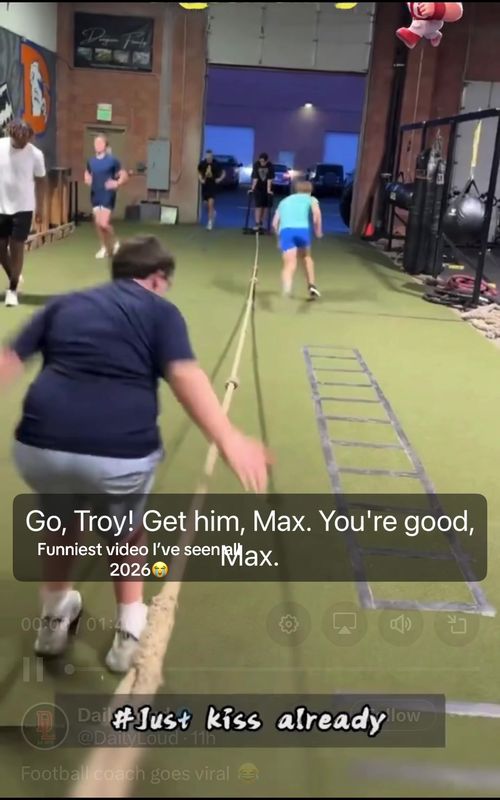 Bro ts so funny😭😭😭 #2026  #funnyvideos #viral #football 