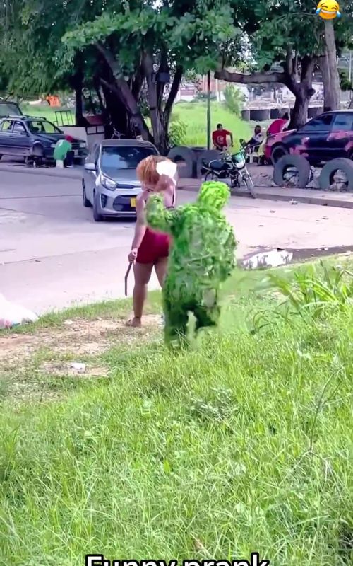Funny video #funny #street #prank #moment #usa 