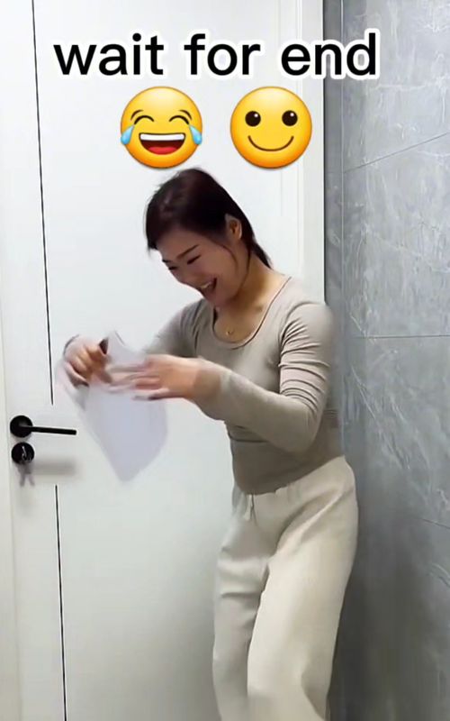 usa viral funny prank video 😅😅 #funnyvideos😂 #funnyy #comedy #pleasegoviral #creatorsearchinsights #liveincentiveprogram  #LIVEFEST2026 #MakeLIVECount #paidpartnership 