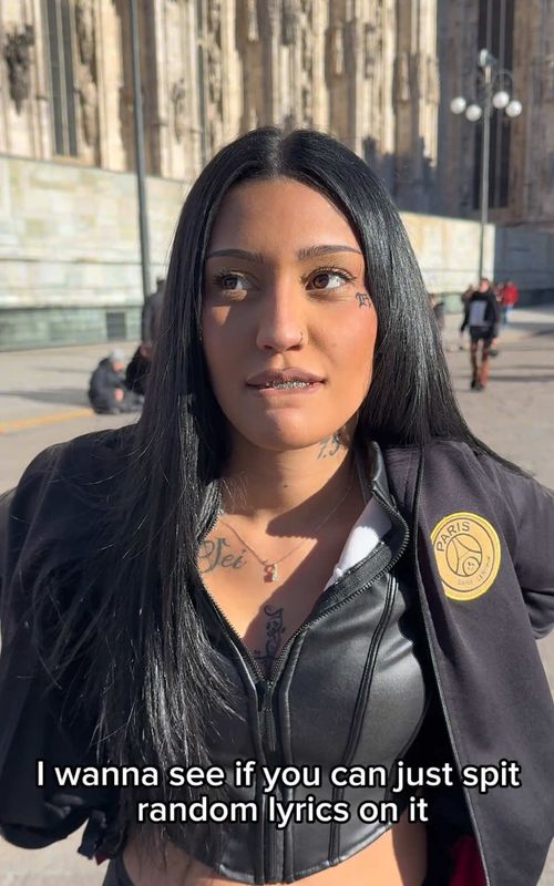 Found @Jasminnn407 in #milan #italy and she went IN 🔥🔥 #rap #rapper 