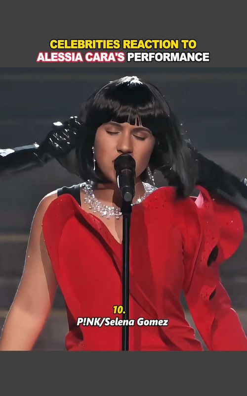 Did you have the same reaction after watching it?#AlessiaCara #LivePerformance #CelebrityReactions#FYP