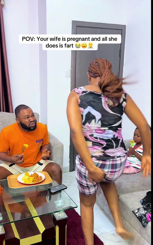 Family dinner that turned into premium drama 😂💨  This is a funny family home comedy skit about a peaceful dinner disrupted by a pregnant wife’s unexpected moment, leading to awkward reactions, laughter, and classic family drama. Light-hearted, relatable, and purely hilarious. #FamilyComedy #HomeComedy #pregnancymoments #africancomedy #comedyskits 