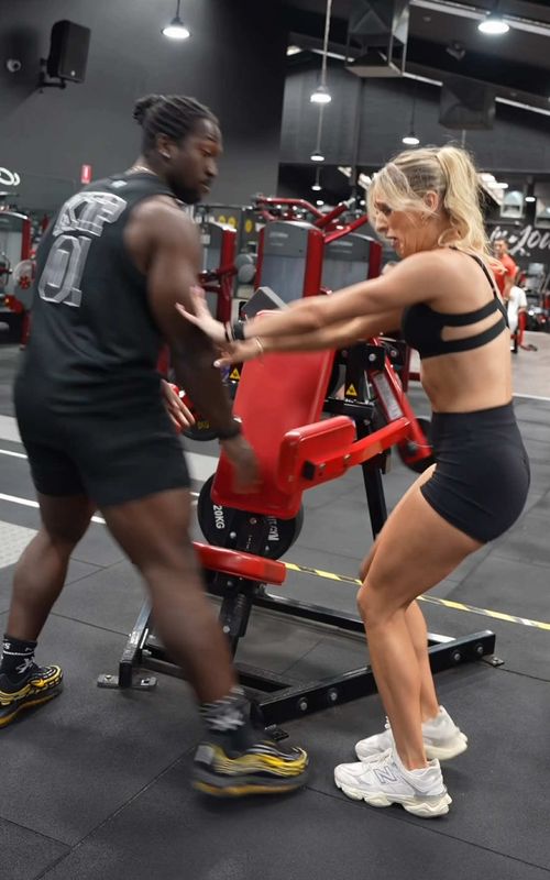 Copying LITERALLY @Kwame Duah #gymhumor #skit #literally #comedy #viral