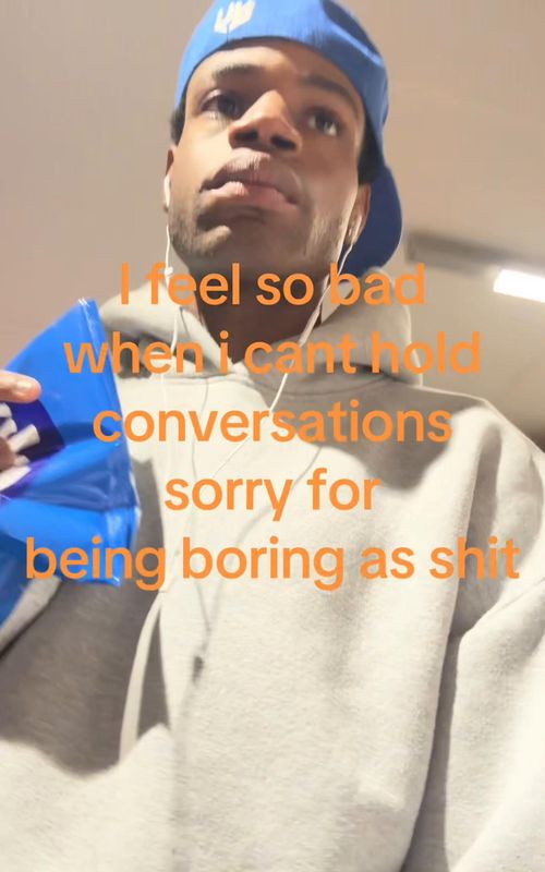 i swear i try to talk but my brain just goes blank mid conversation  #socialanxiety #awkwardmoments #relatable #conversationstruggles #overthinking