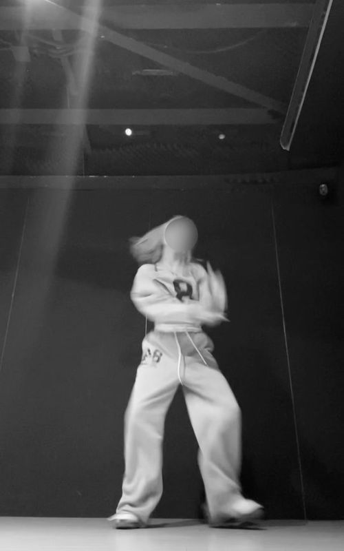 drip 😈🩷 #drip #dripchallenge #babymonster #dance #kpopdancecovers #fyp #fypシ 