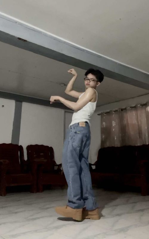 @KATSEYE @Gap #katseyexgap #milkshake #kpop #dance #fyp