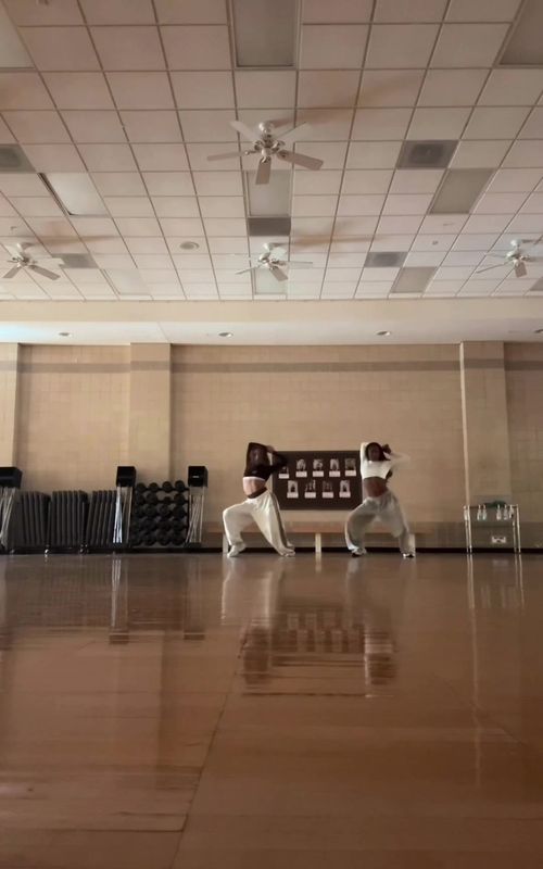 🧠: me & @KENDALL NICOLE #choreography #dance #dancers #danceteam #dc 