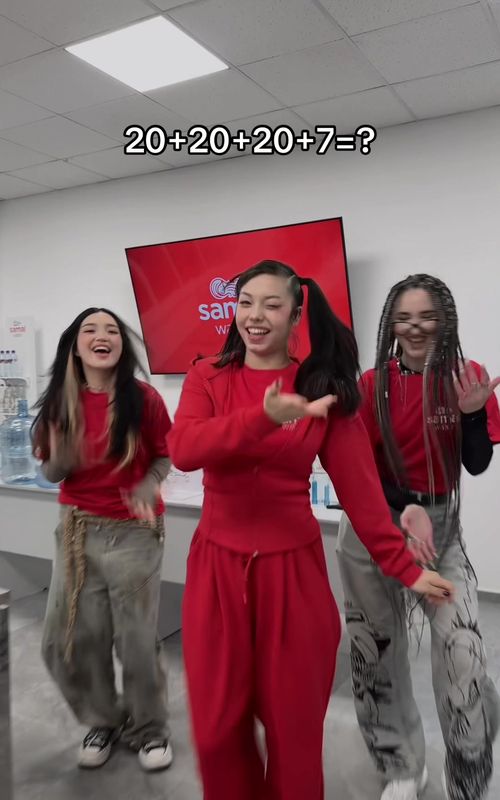 Six seven 💕    @samal_water @Pika Pika Chuuuu💛 @rikarelina #newtrend #trendingdance #dancechallenge2026 #dancetrend #dancetrend2026 