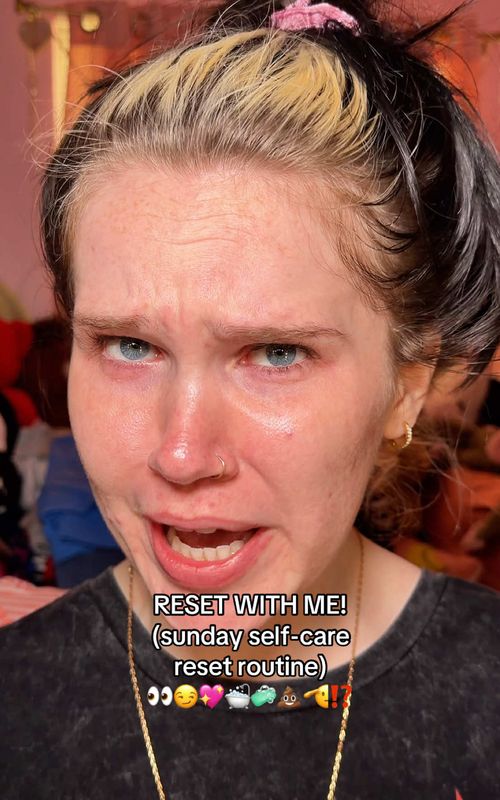 your fyp is trying to tell you something👀 GET UP AND LET’S RESET TOGETHER!😛🕺🏻💖🧼🛁💩⁉️ @Alani Nutrition @Kitsch @Caudalie @laneige_us @TJ Maxx @Redken @SOME BY MI US @fine'ry. @Tree Hut @eos Products @MIX:BAR @Babe Original @cocokind @byoma @TIRTIR Inc. @Olehenriksen @Dr.Althea Global @Dove Beauty & Personal Care @Glossier @amika @Olaplex @hismile @Olive & June @Dyson USA  #SelfCare #selfcareroutine #resetwithme #everythingshower #glowupchallenge 
