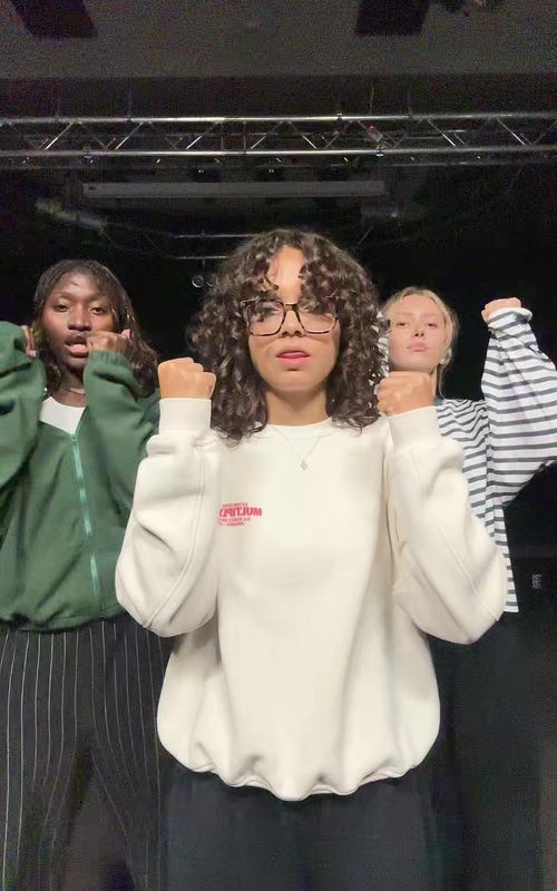 vai no pal 🤯😛 | dancers: @bębęw @melanie.br @aliya | dc: ? #dance #dancechallenge #dancetrend #dancetrend2025 #trend 