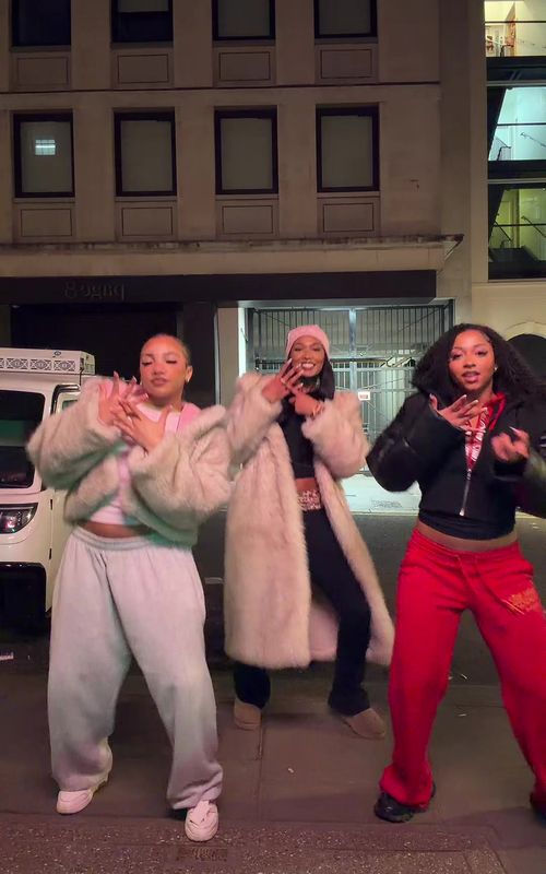 This is actually my favourite song ever 🥹🥹🥹 dc me💕