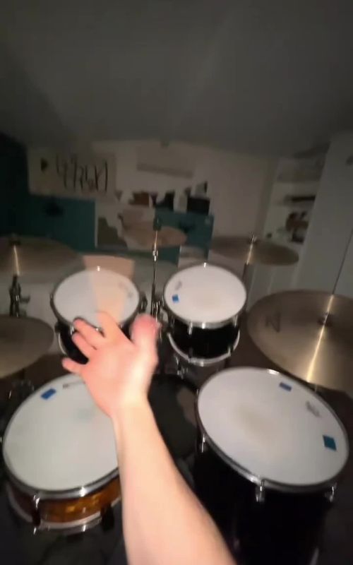 beggin’ #fyp #drums #drumcover #musictok #maneskin 