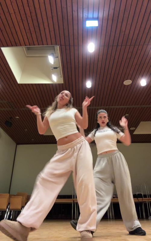 Mek it bunx up w/@bbygirlaylin2 | dc: @ellalucas00 #mekitbunxupchallenge #dancechallenge #fyp #dancer 