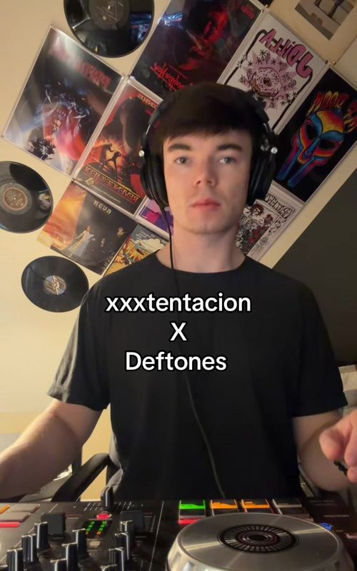 Okay here’s an insane mix! Sorry the X song is so explicit but I think it goes hard with the opening riff to Risk! #dj #remix #xxxtentacion #deftones 