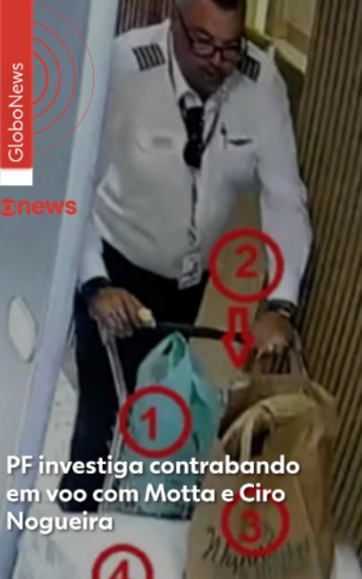 Voo com parlamentares - A Polícia Federal investiga a entrada no Brasil sem fiscalização de cinco bagagens trazidas em um voo que teve como passageiros o presidente da Câmara dos Deputados, Hugo Motta (Republicanos-PB), e o senador Ciro Nogueira (PP-PI). A situação ocorreu no retorno de uma viagem à ilha caribenha de São Martinho em um avião particular do empresário Fernando Oliveira Lima, conhecido como Fernandin OIG. O empresário foi alvo da Comissão Parlamentar de Inquérito (CPI) do Senado que investigava Bets. ▶️​ O caso chegou no Supremo Tribunal Federal (STF) após a PF identificar a presença de parlamentares com foro na Corte na lista de passageiros - portanto só podem ser investigados com aval do STF. Estavam no voo: o presidente da Câmara dos Deputados, Hugo Motta (Republicanos-PB), o senador Ciro Nogueira (PP-PI) e os deputados Doutor Luizinho (PP-RJ) e Isnaldo Bulhões (MDB-AL). O documento foi despachado para o ministro Alexandre de Moraes, que pediu que a Procuradoria-Geral da República (PGR) se manifeste sobre a investigação. A PGR vai avaliar se os indícios justificam uma abertura de apuração contra os parlamentares, se há necessidade de mais diligências para aprofundar o caso antes de uma análise sobre a investigação ou se será apenas o caso de devolver a investigação para a primeira instância, se identificar que não há elementos suficientes contra os parlamentares.  Saiba mais no link do artigo.  #g1 #policiafederal #contrabando #hugomotta #cironogueira #notícias