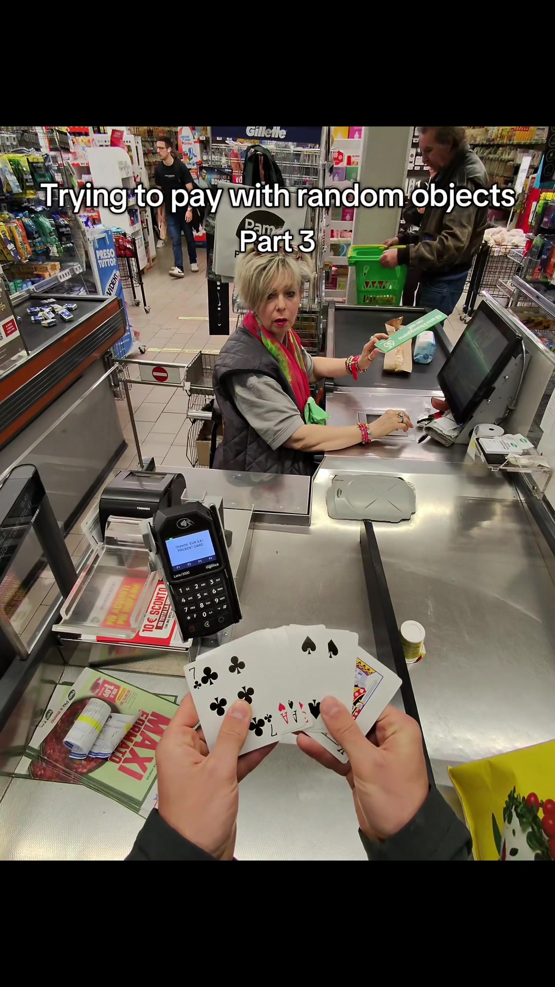 Cashier folded faster than our payment method 😭🃏 #rizz #huzz #humour #prank #skibidi #explore #funny #povs #viral #ohio #foryou #perte #walmart #reaction #shocked #raybanmeta #snowmanandblackbeard 