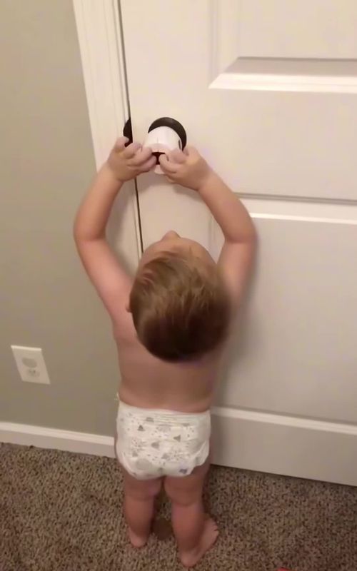 Smart baby #funny #funnyvideo #fail #kid 