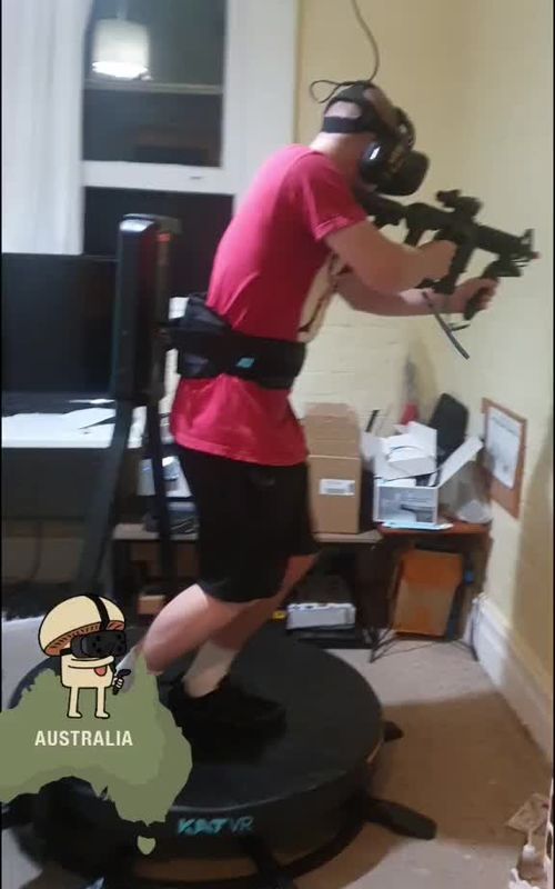 #vr #virtualreality #gaming #gamingvideos #GamingSetup #katwalkc #vrtreadmill #gamer #youtube #vryoutuber