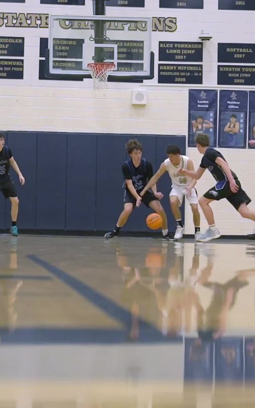 Kolt Smith 🤯🤯 #basketball #highschoolhoops #broomfield #fyp #foryoupage @Overtime @House of Highlights @Barstool Sports @ESPN 