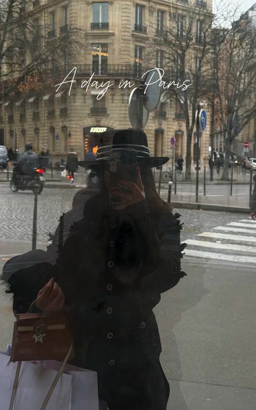 A day in Paris!❤️  #paris #explore #plazaathenee #shopping 