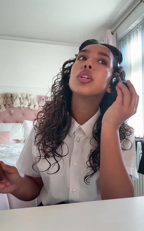 3 weeks left 🥲🥲🥲🥲 #schoolmorningroutine #morningroutine #makeup 