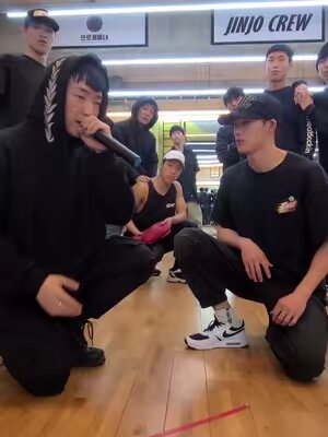 The best reaction ever!!!🔥🤣 #beatboxchallenge #jinjocrew #fyp #추천 @jinjoofficial @bboyvero @jinjojavelin