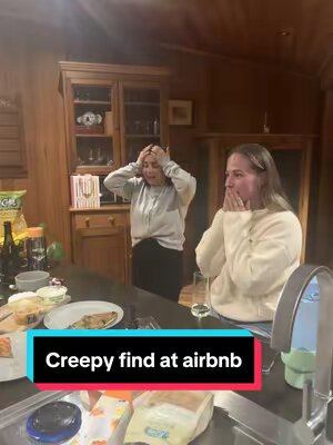 Is now a good time to mention none of the doors at this house lock and we weren’t given keys 🙂 #airbnb #creepy #fyp #foryoupage #scary #viral #tiktok 