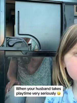 “The icecream machine is broke as my ex”🤣🤣🤣 #fyp #foryou #girldad  #xybca #fypシ #foryoupage #fypシ゚viral #foryoupageofficiall #popular #fypageシ #girldaddy #fypage #dads 