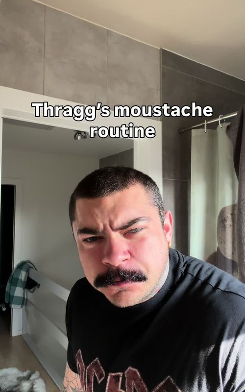 Since the viltrumites have been asking what i do to get this thraggalicious moustache #gym #bodybuilding #invincibleseason4 #thragg #invincibleseason3 