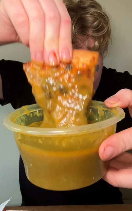 Ordering from the WORST REVIEWED Takeaway! 🥘🍕⭐️ #takeaway #badreviews #lunch #foodreview #curry 