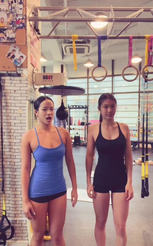 why was it pouring outside #newtiktokdance #tiktokdancetrend #duodance #viraldance #bombale 
