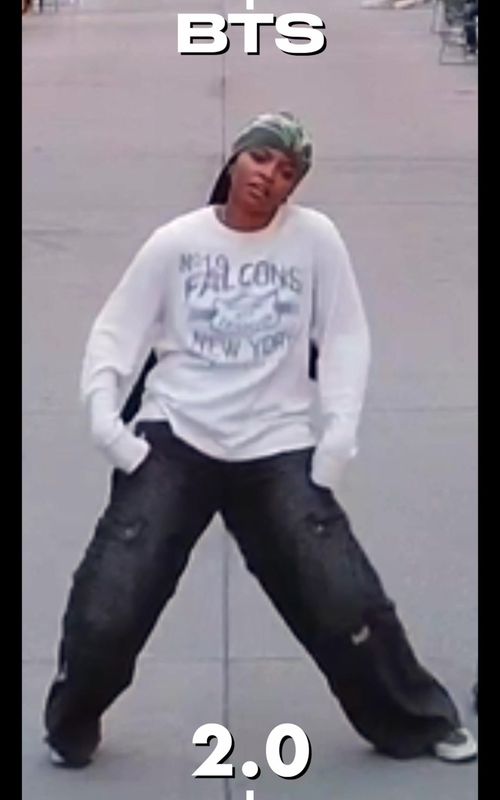 Love this fancam of "2.0" by BTS from the Kpop Random Play Dance in Denver hosted by @cokochoreo and @3456ent! Help tag the dancer! . #kpopdance #kpoprandomdance #kpopinpublic #bts2