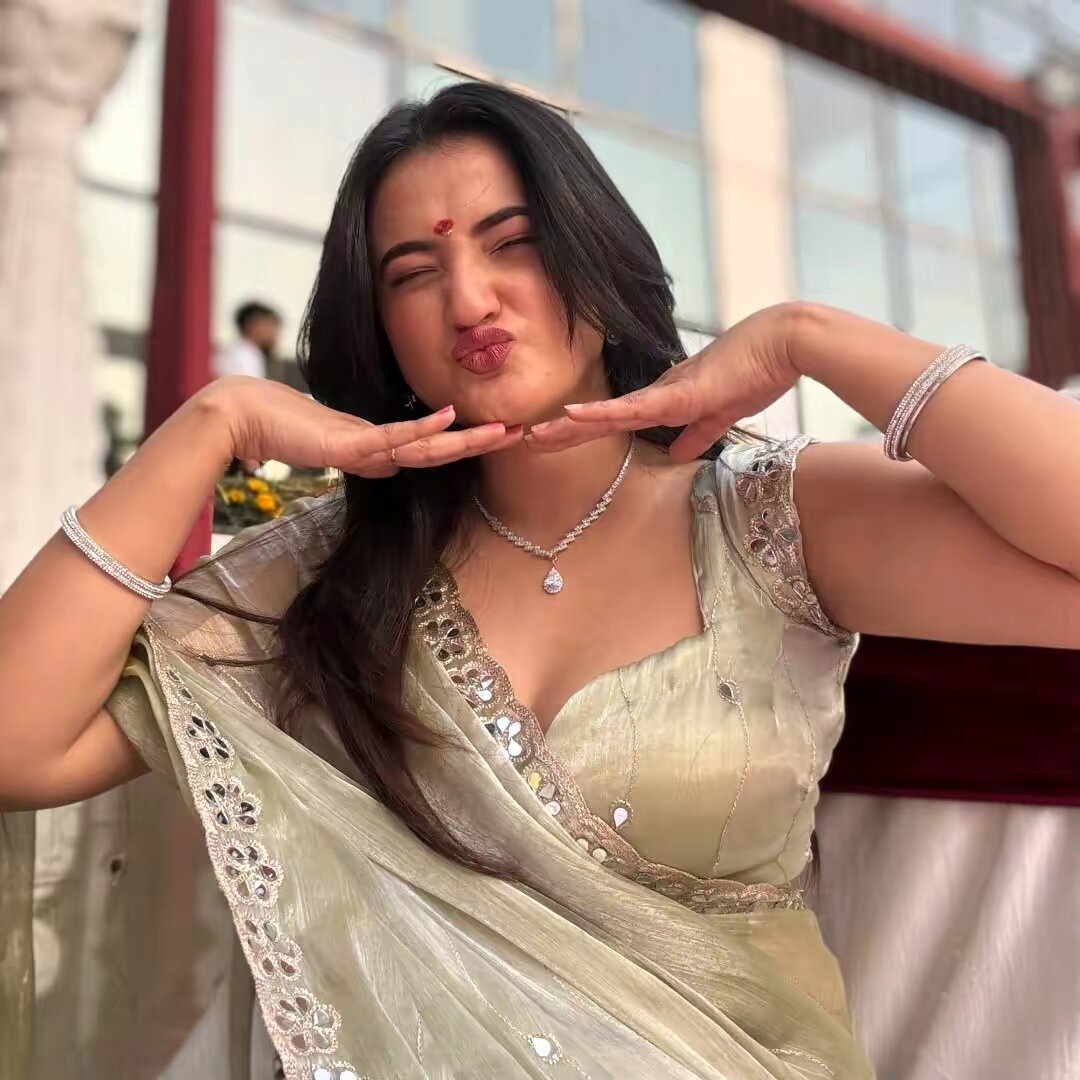 PREET_KAUR💃